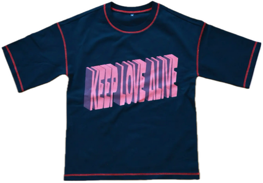 KEEP LOVE ALIVE oversized graphic t-shirt